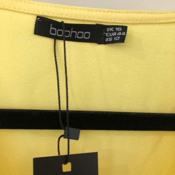 LAST CHANCE - Boohoo Ruffle Sleeve Dress - Picture 4 of 4